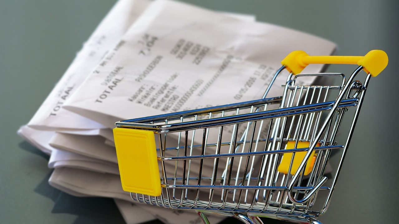 Pernai Kalėdų dovanoms išleido 580 eurų: pagal senus čekius šiemet susiplanavo 400 eurų biudžetą